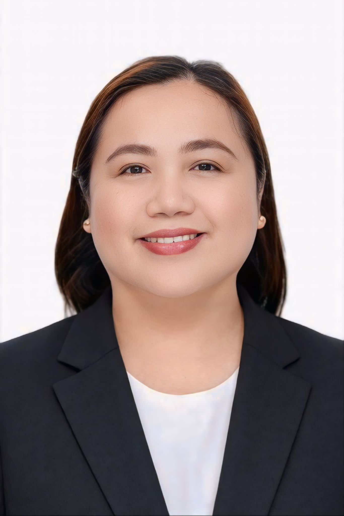 Jocelyn Fernandes, Maintenance Coordinator